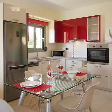 Villa Trapezaki Bay *