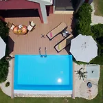 Trapezaki Bay Вилла *
