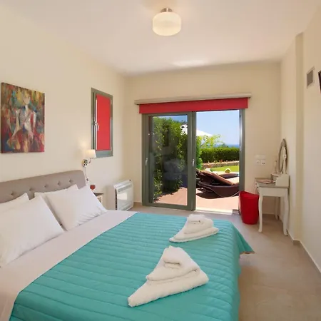 Villa Trapezaki Bay