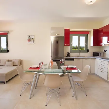 Trapezaki Bay Vila *