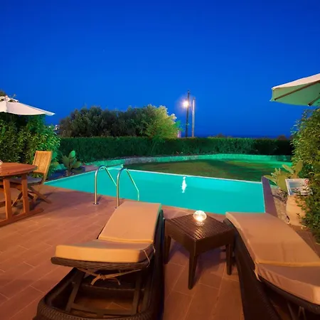 Vila Trapezaki Bay *